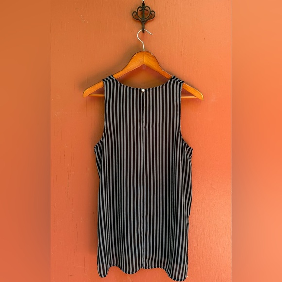 Who What Wear Striped Tank - Picture 2 of 7